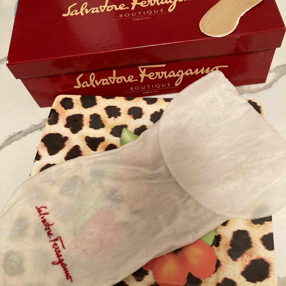 Salvatore Ferragamo shoe box, shoe bag & heel g